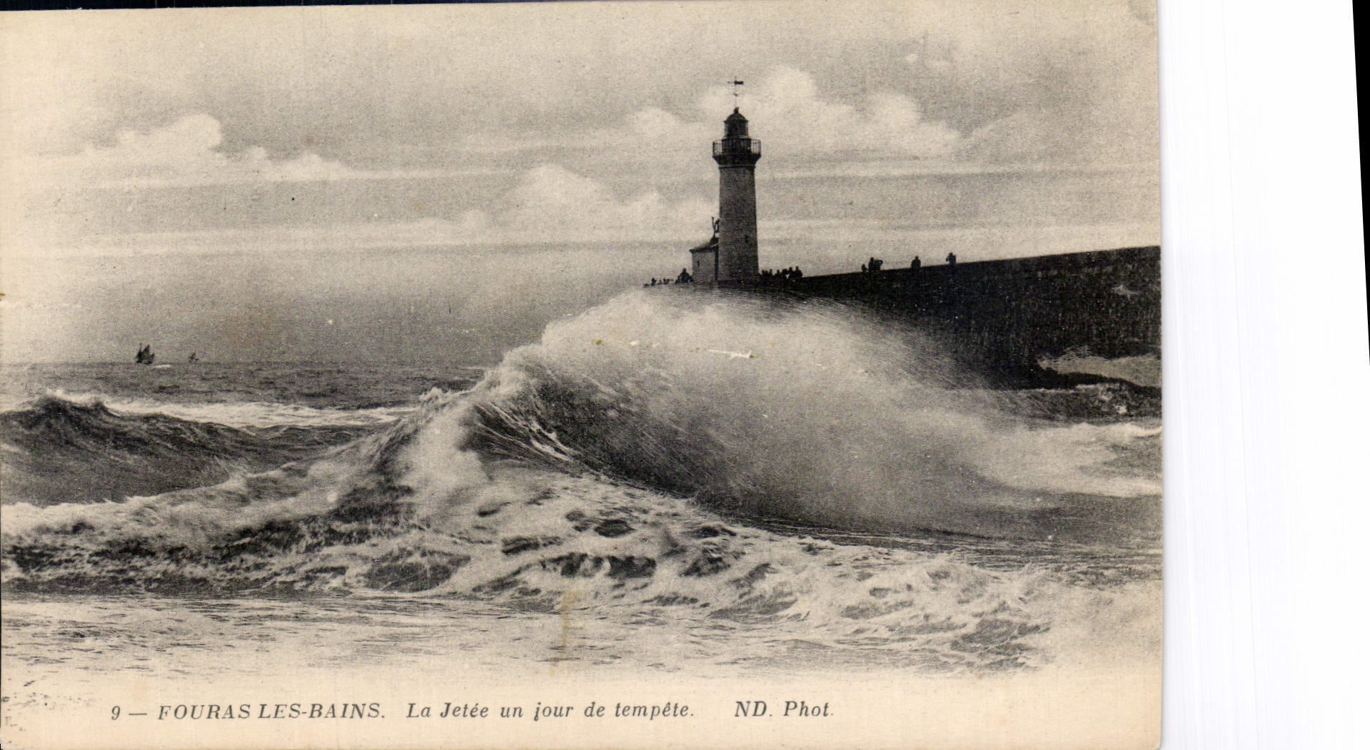 CPA Fouras les Bains la Jette un jour de tempete 