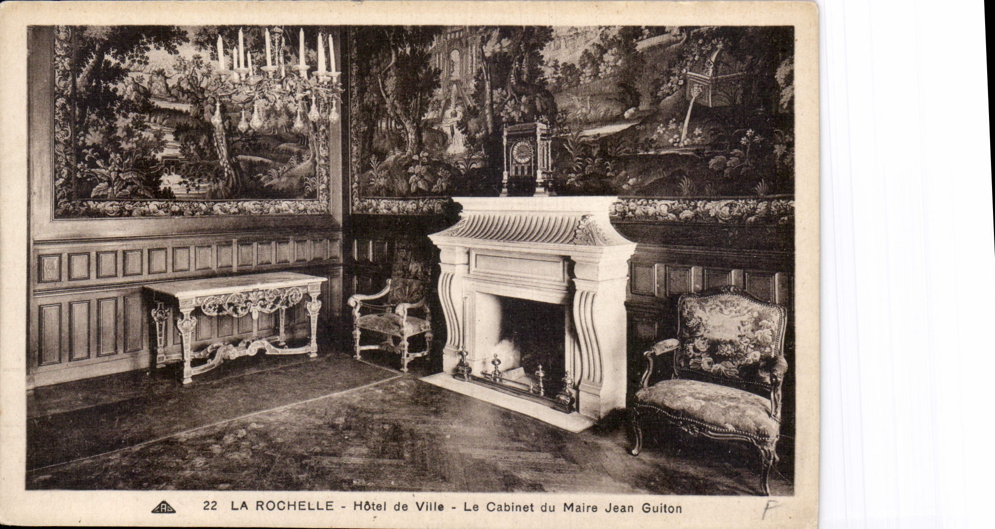 CPA La Rochelle hotel de Ville le cabinet du Maire Jean Guiton 