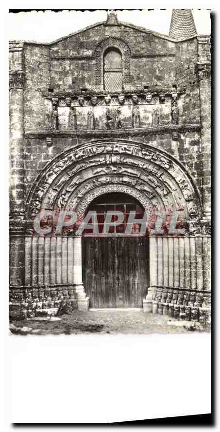 CPA Eglise de Fenioux Chareante Maritime porte principale XIIe siecle 