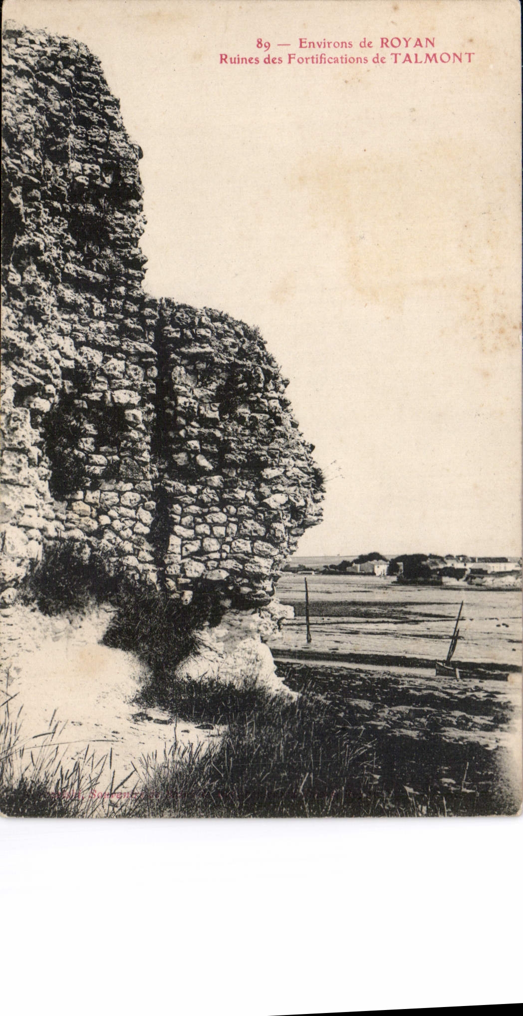 CPA Environs de Royan ruines des Fortifications de Talmont 