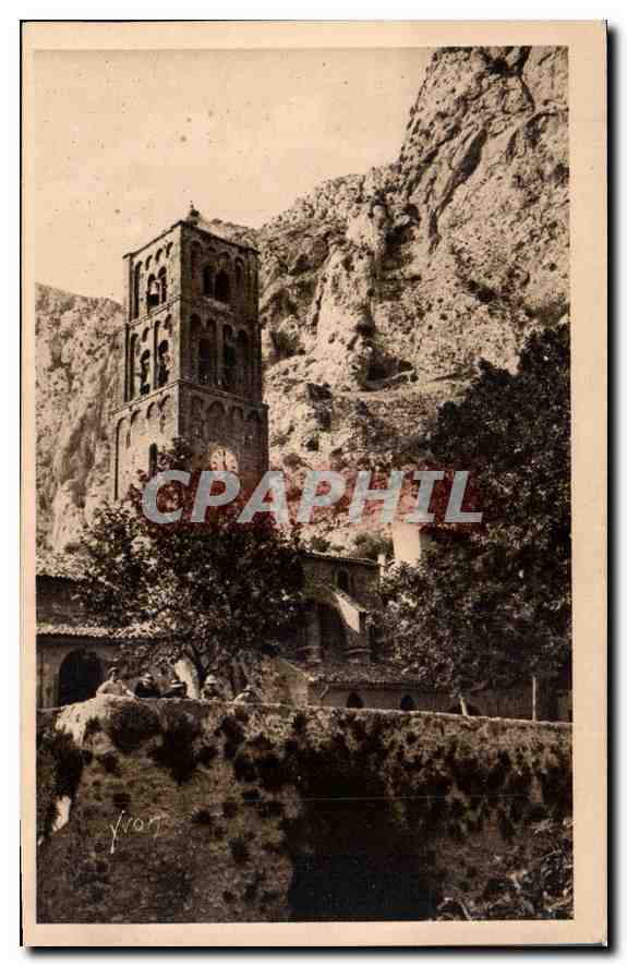 CPA La Douce France Paysages et pierres de Provence le vieux clocher de Moustiers Sainte Marie 