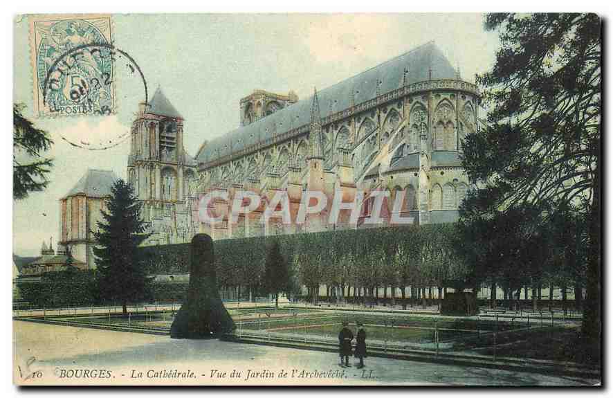 CPA Bourges La Cathedrale Vue du Jardin de l'Archeveche 