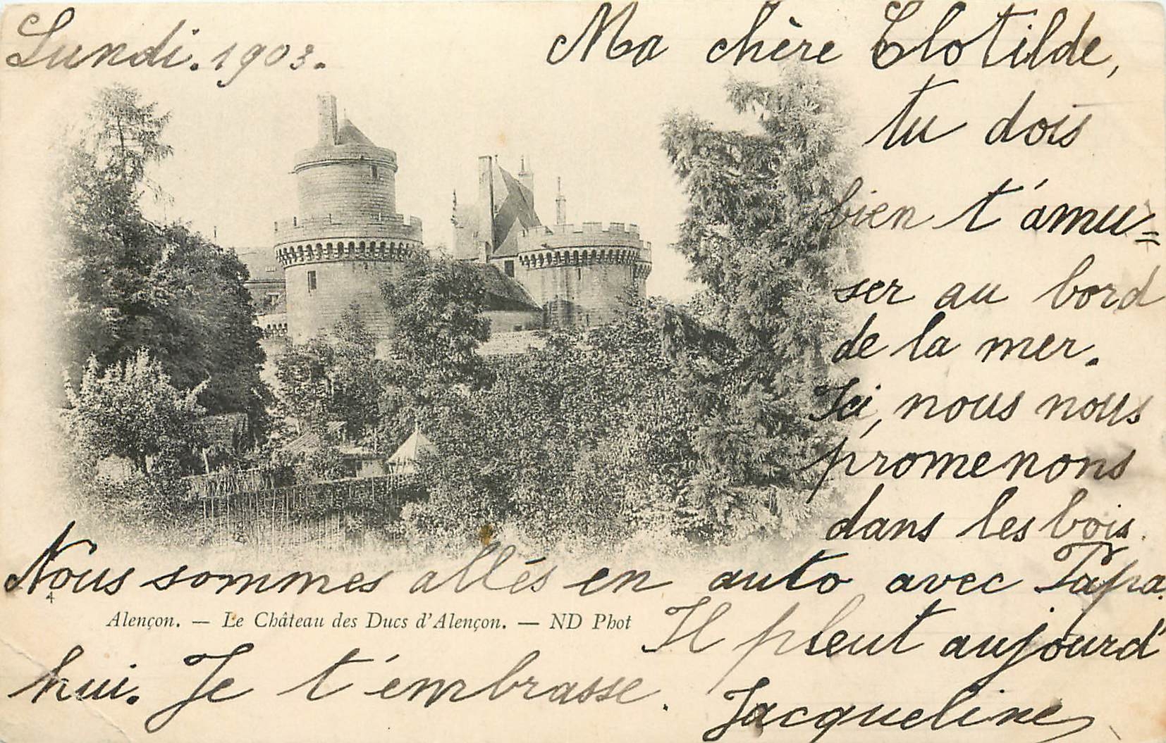 CPA Alencon Le Chateau des Ducs d'Alencon 