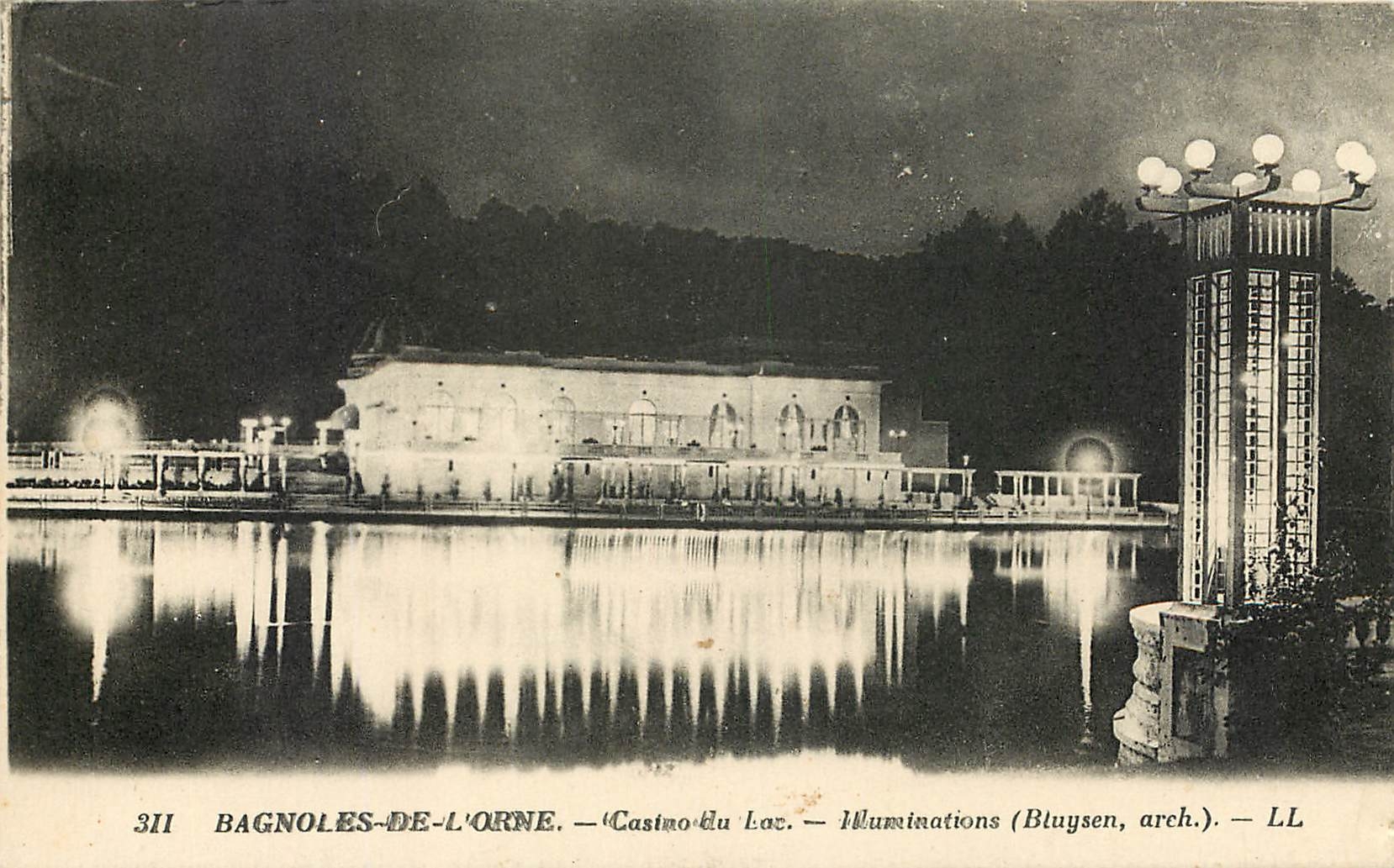 Bagnolles-de-l'Orne — Castro du Lac — Illuminations (Bluysen, arch.)