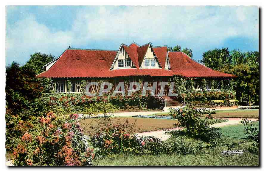 CPA Vichy Allier Reine des Villes d'Eaux Golf House 