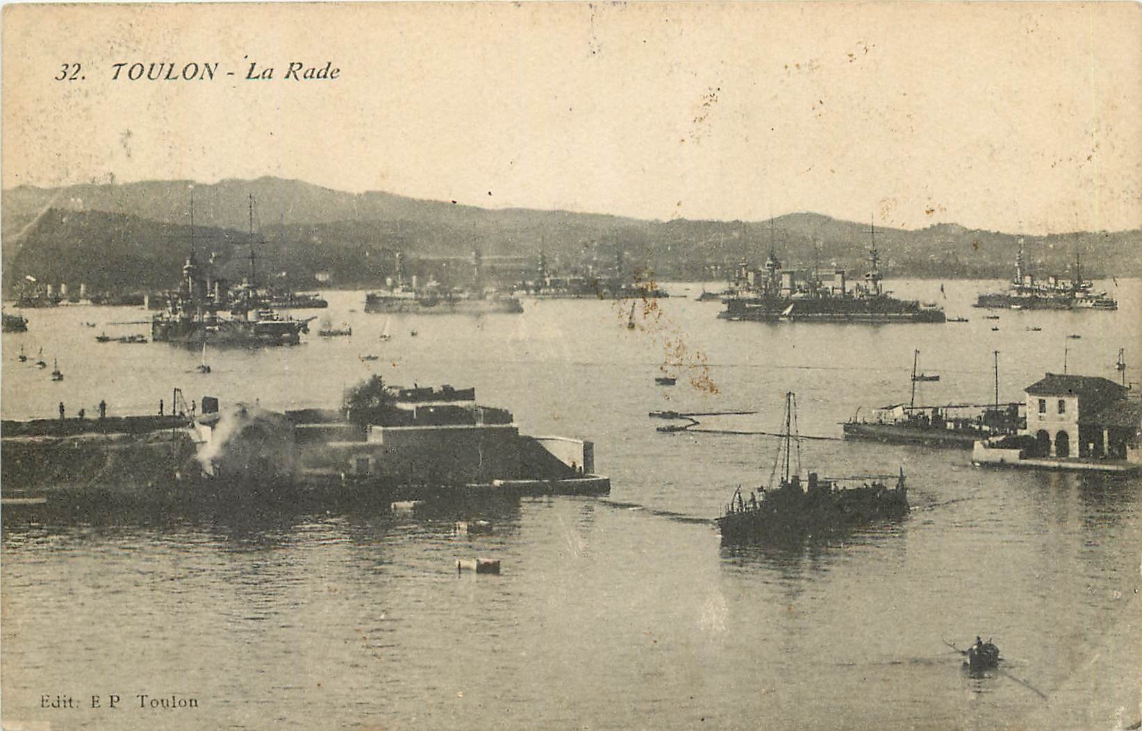 CPA Toulon La Rade Bateaux