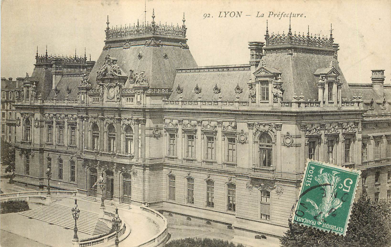 CPA Lyon La Prefecture 