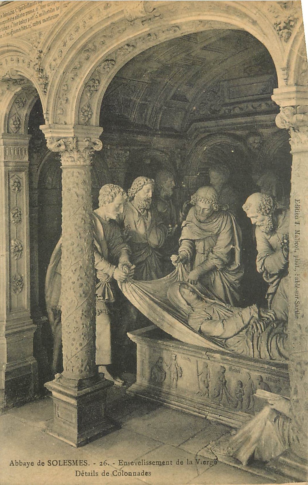 CPA Abbaye de Solesmes Details de Colonnades 