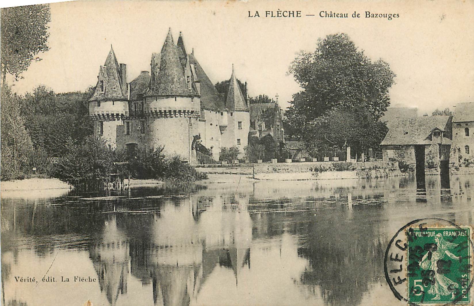 CPA La Fleche Chateau de Bazouges 