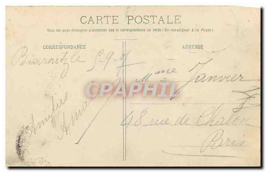 CPA Biarritz Pittoresque Place et Hotel du Palais  — Verso