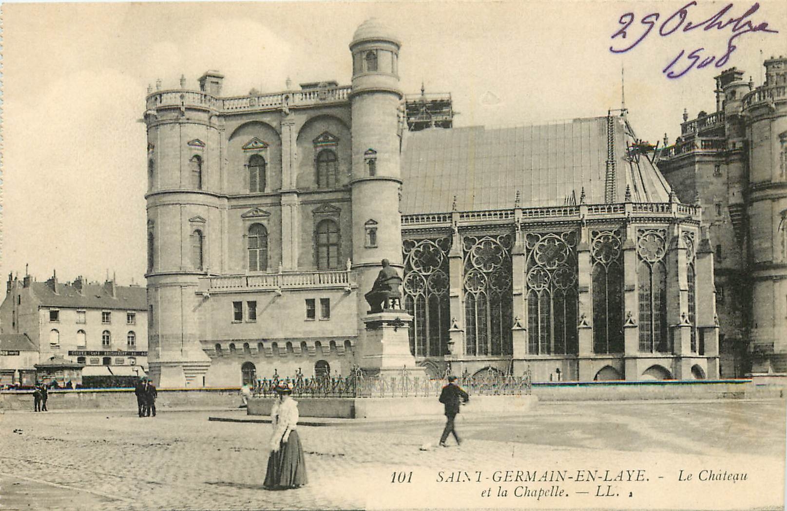 CPA Saint Germain en Laye Le Chateau et la Chapelle 