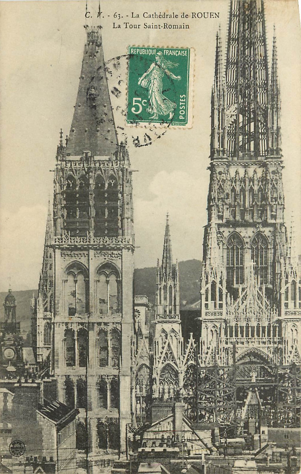CPA La Cathedrale de Rouen La Tour Saint Romain 