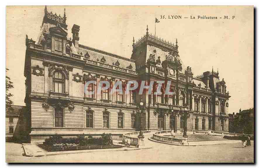 CPA Lyon La Prefecture 