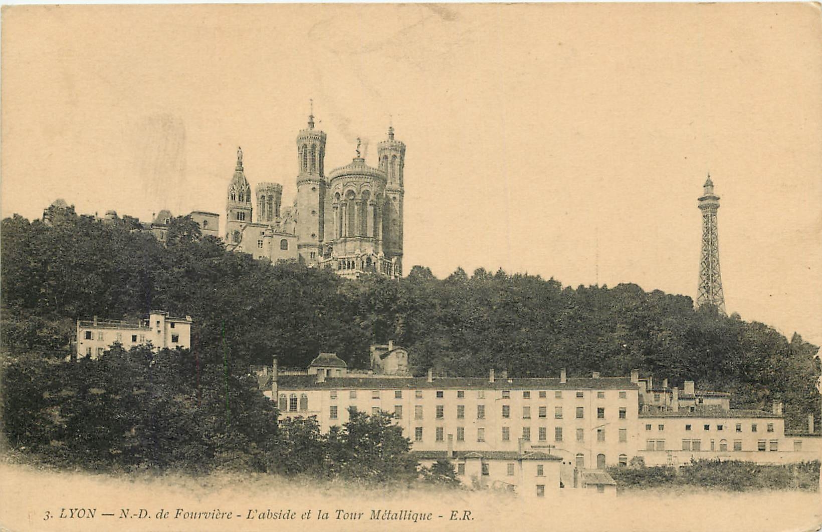 CPA Lyon N D de Fourviere l'abside de la Tour Metallique 