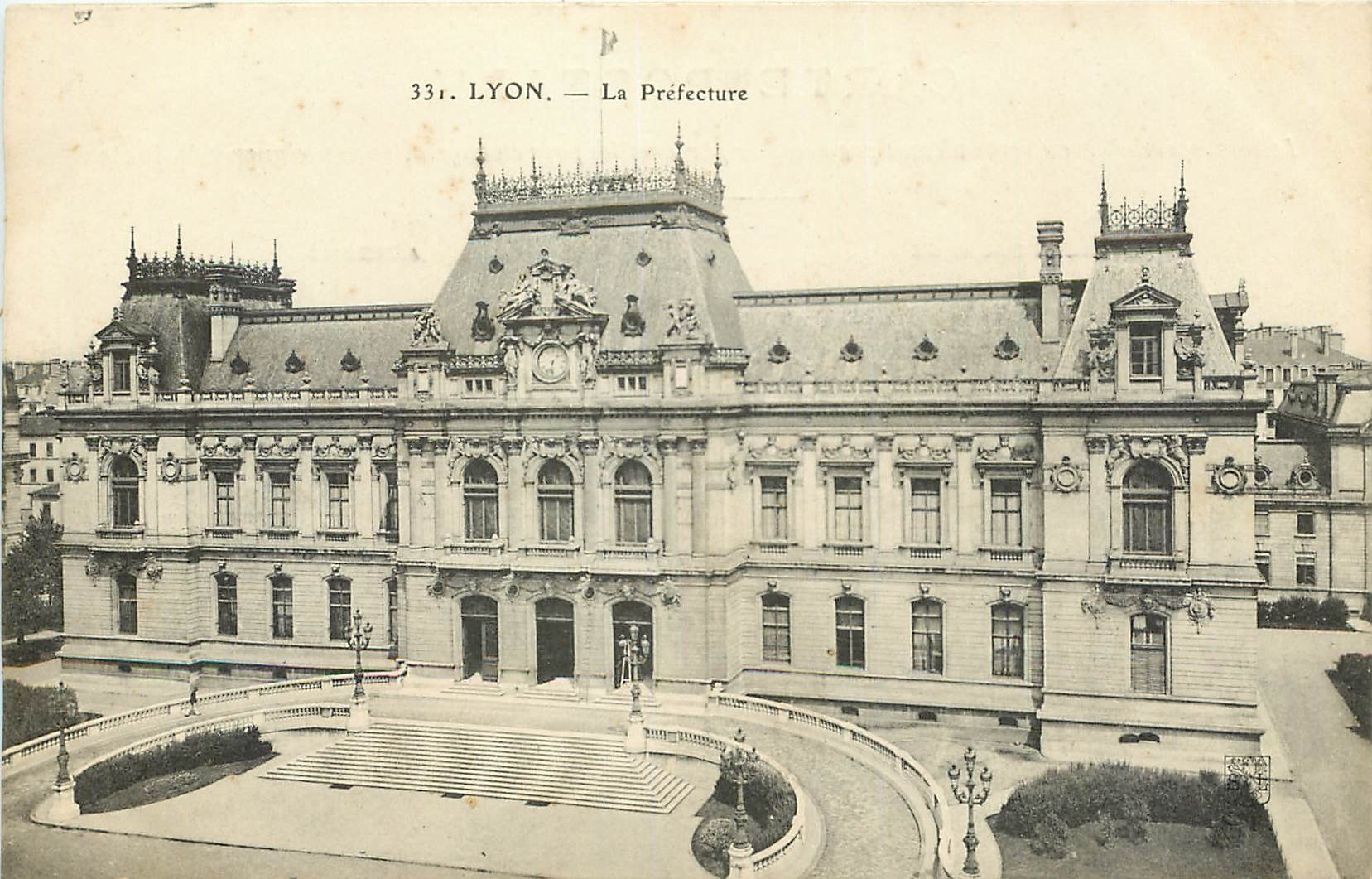 CPA Lyon La Prefecture 