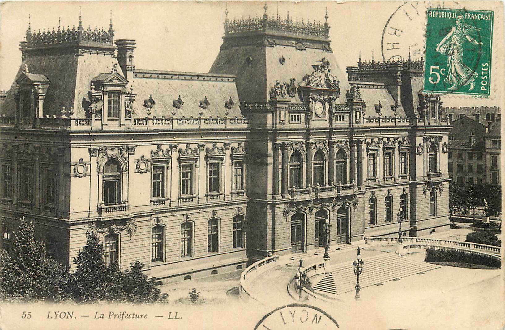 CPA Lyon La Prefecture 