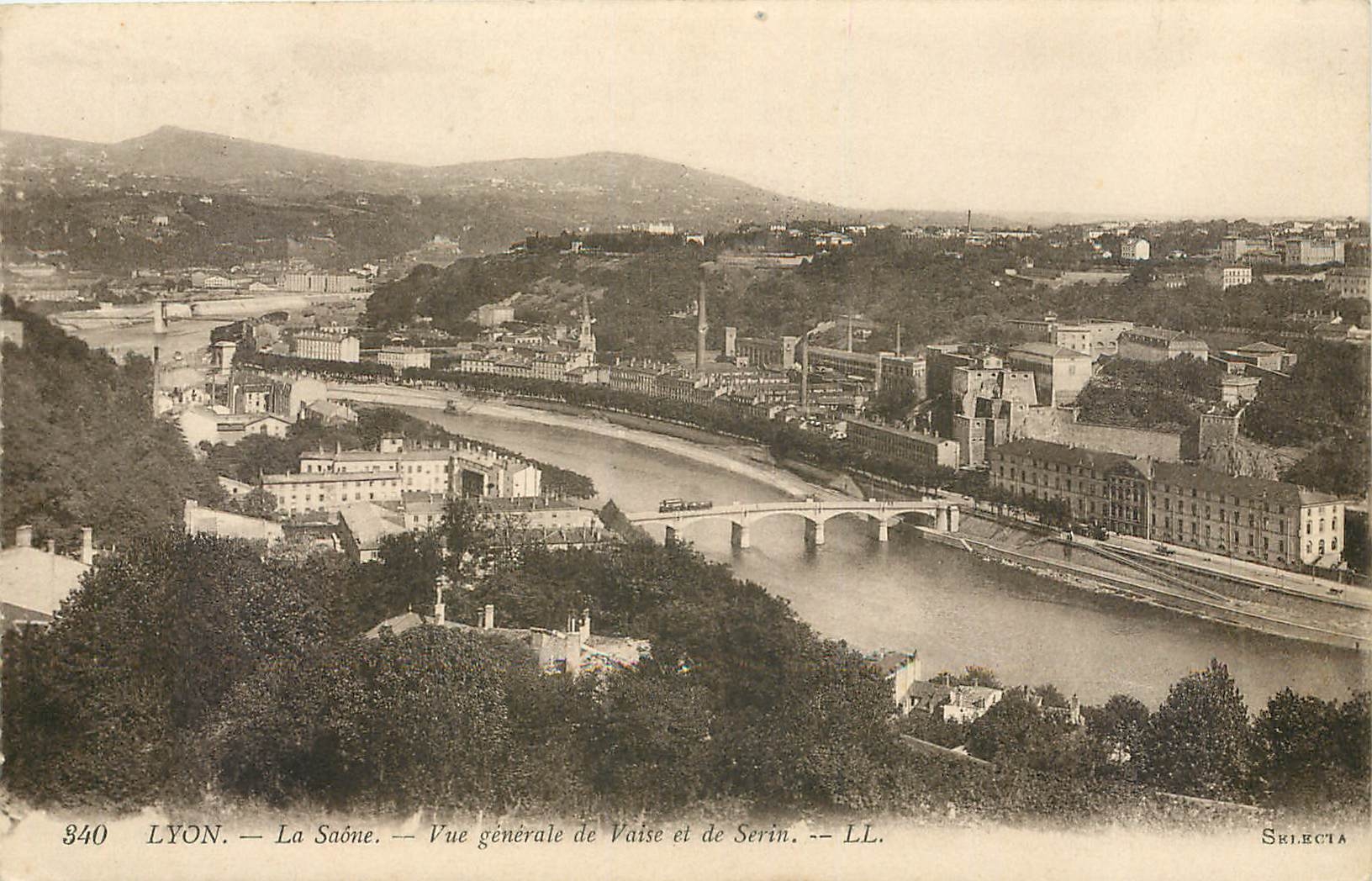 CPA Lyon La Saone Vue generale de Vaise et de Serin 