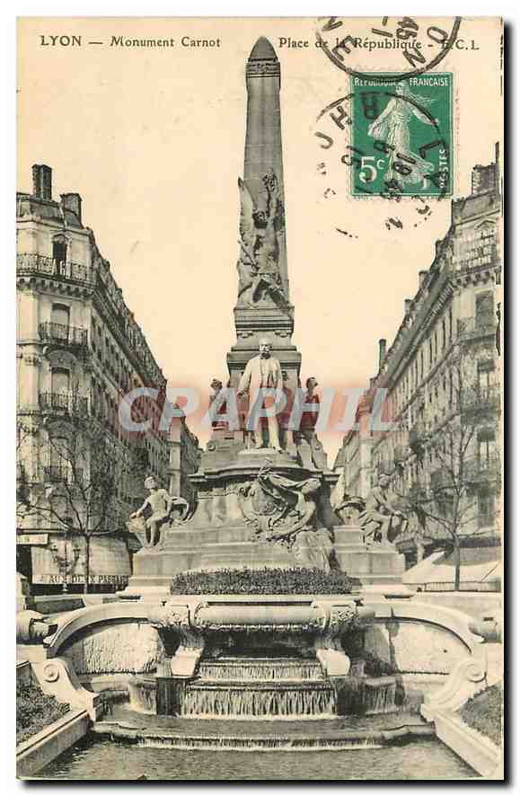 CPA Lyon Monument Carnot 