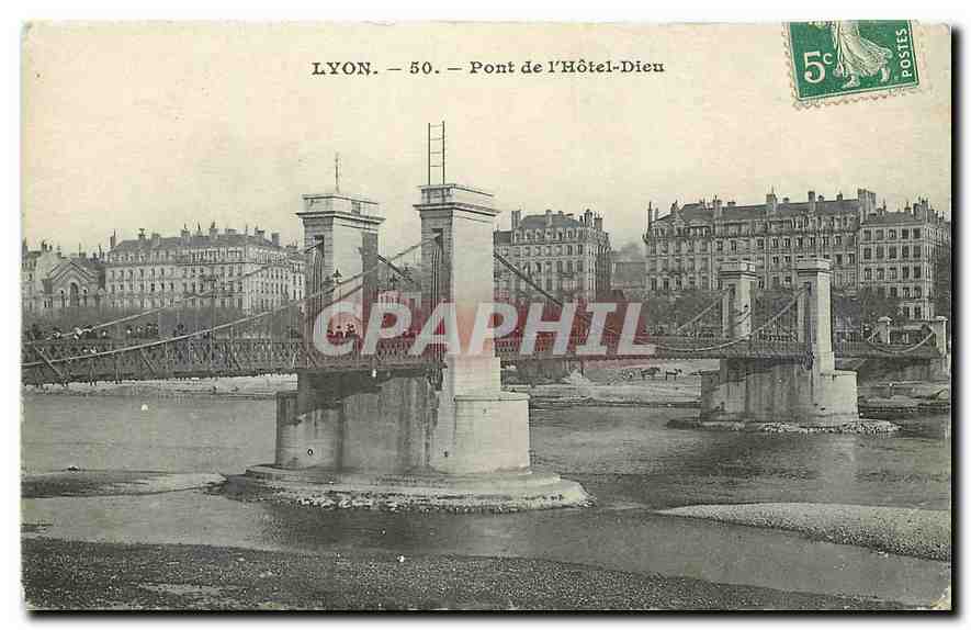 CPA Lyon Pont de l'Hotel Dieu 