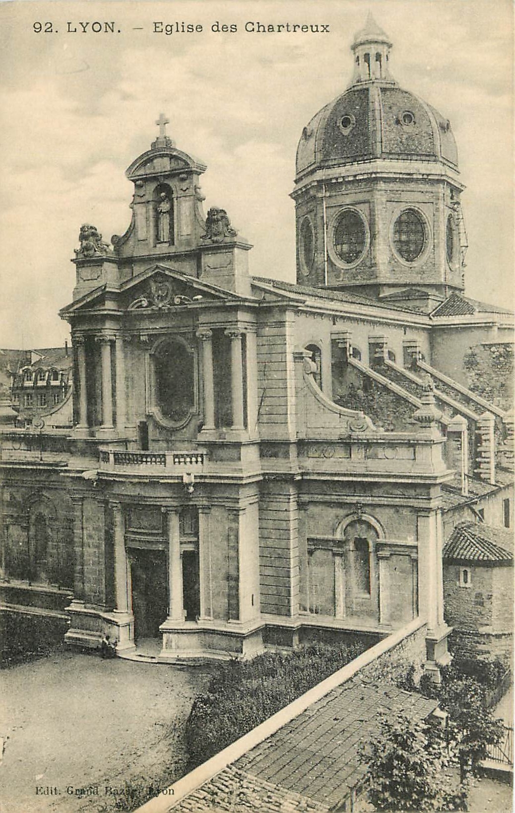 CPA Lyon Eglise des Charitreux 