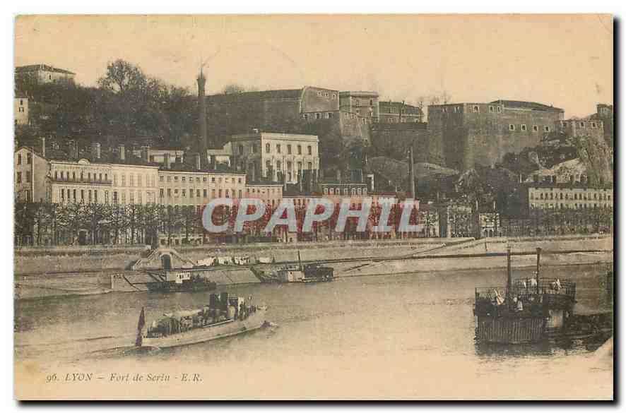 CPA Lyon Fort de Serin Bateaux