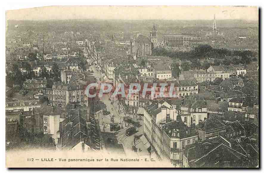 CPA Lille Vue panoramique sur la Rue Nationale 