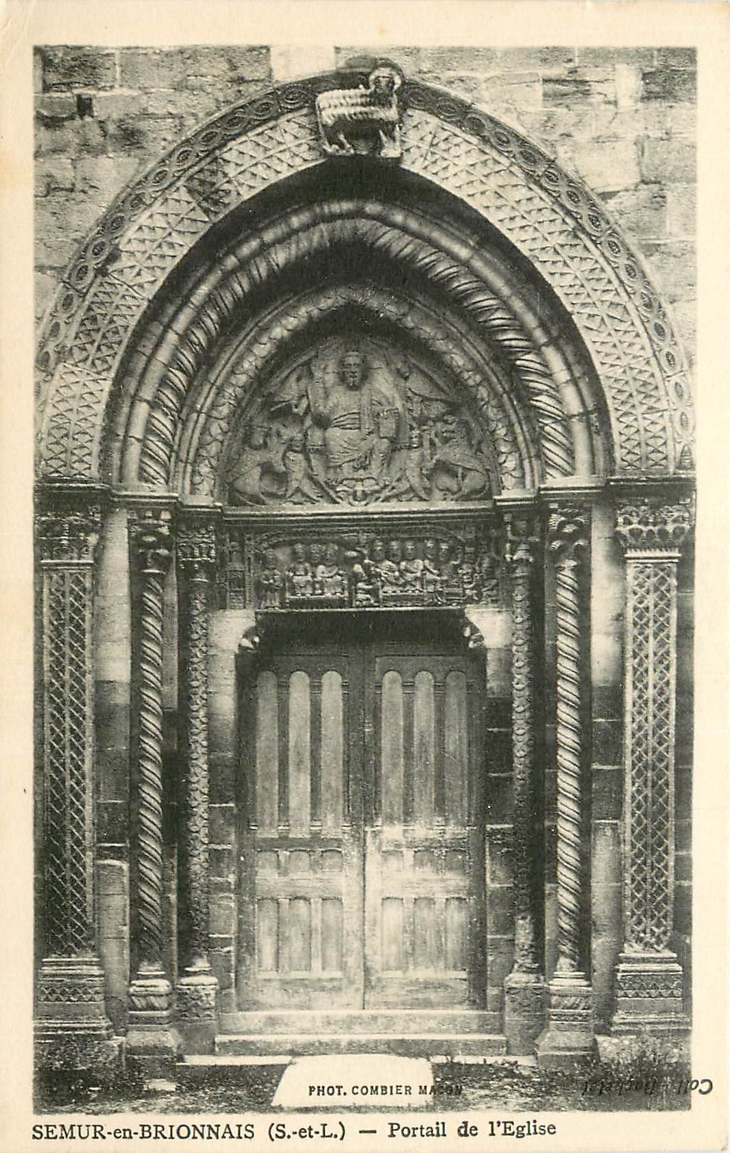CPA Semur en Brionnais S et L Portail de l'Eglise 