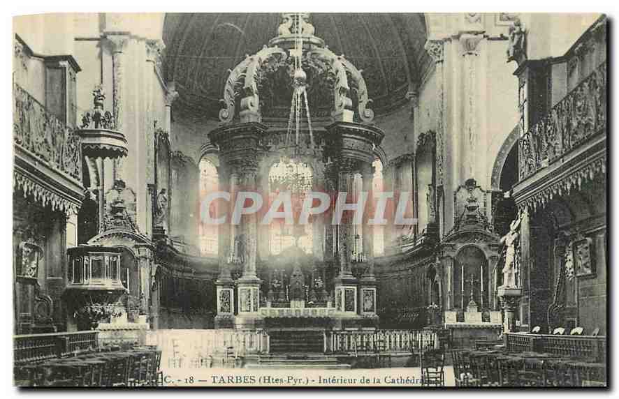 Tarbes (Htes-Pyr.) — Intérieur de la Cathédrale — HC. - 18