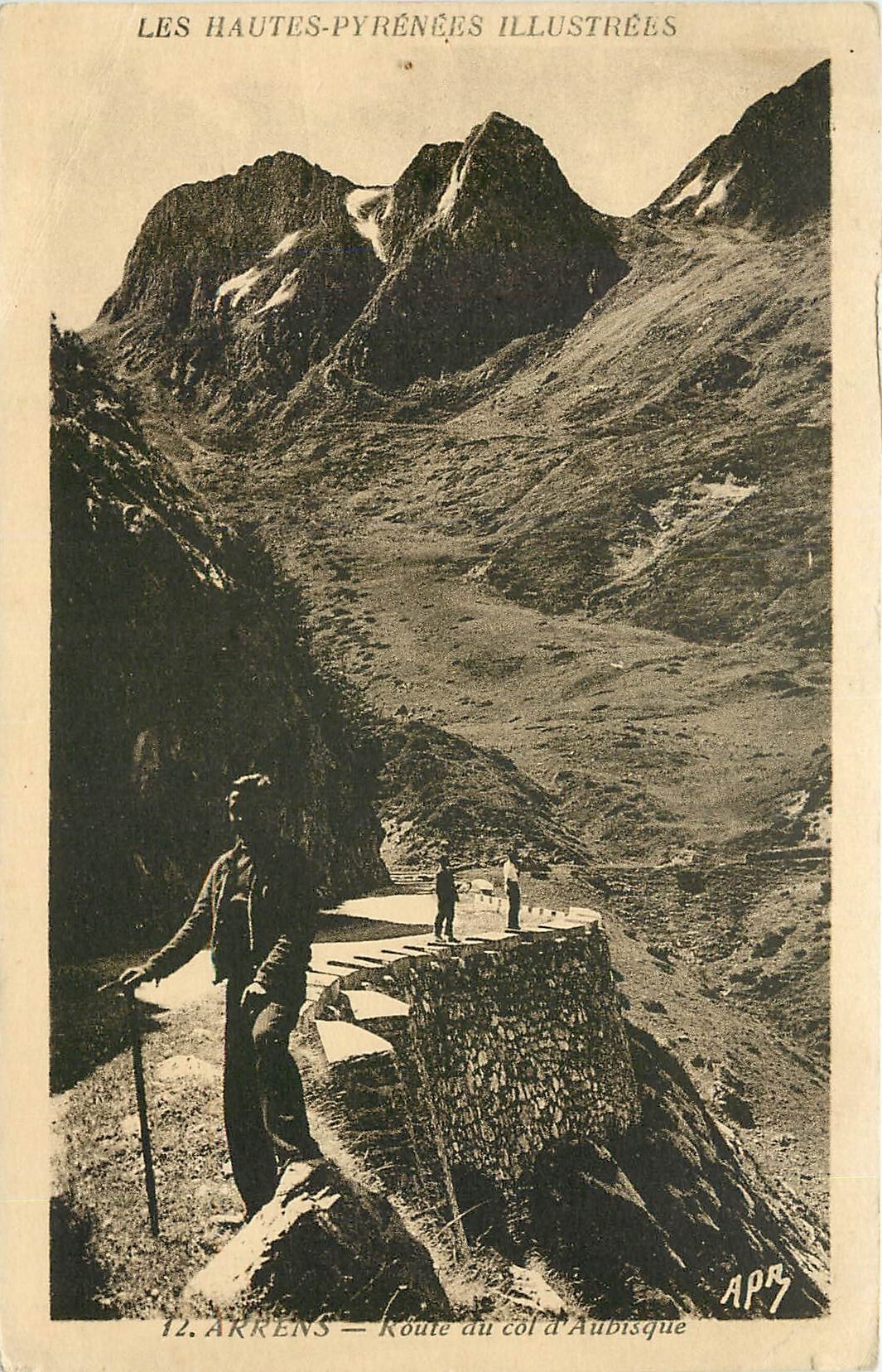 CPA Les Hautes Pyrenees Illustrees Arrens Route du col d'Aubisque 
