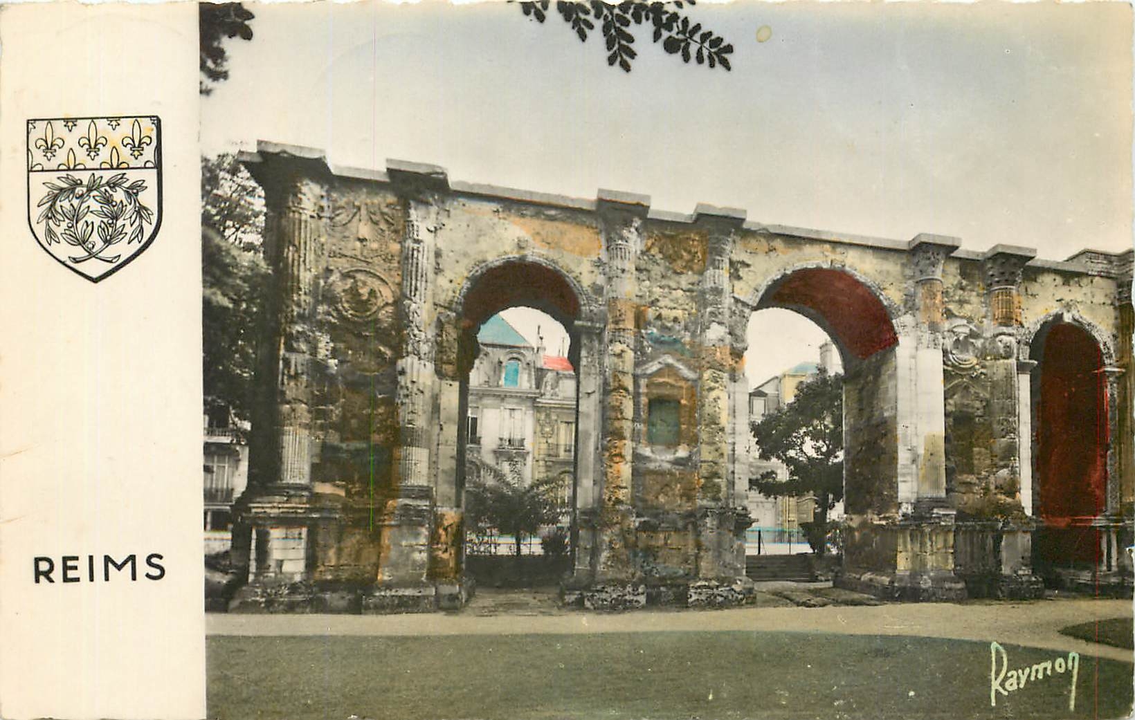 CPA Reims Images de France La Porte de Mars 