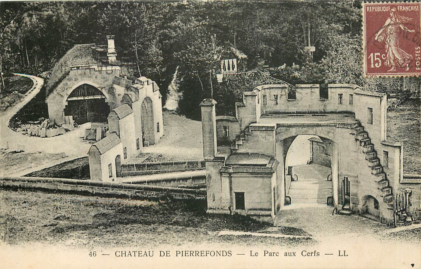 CPA Chateau de Pierrefonds Le Parc aux Cerfs 