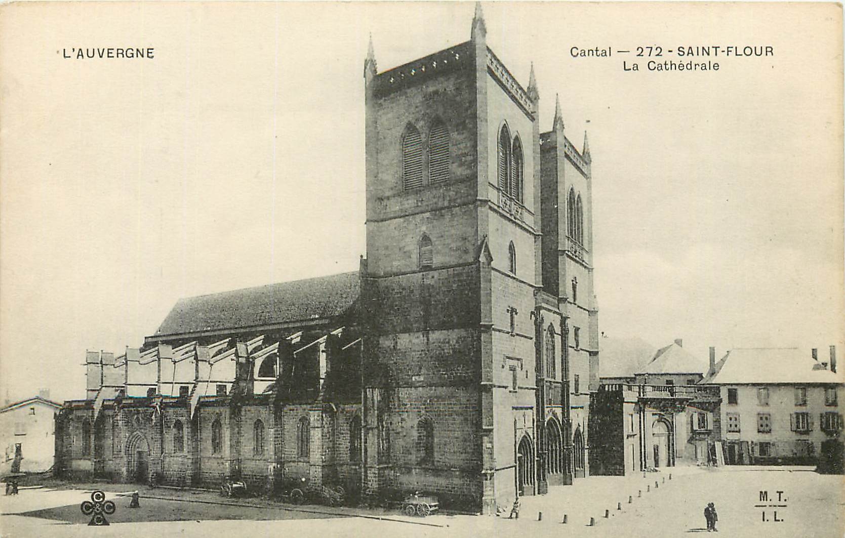 CPA L'Auvergne Cantal Saint Flour La Cathedrale 