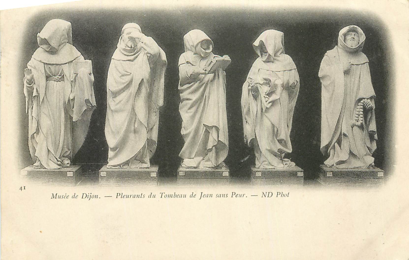 CPA Musee de Dijon Pleurants du Tombeau de Jean sans Peur 