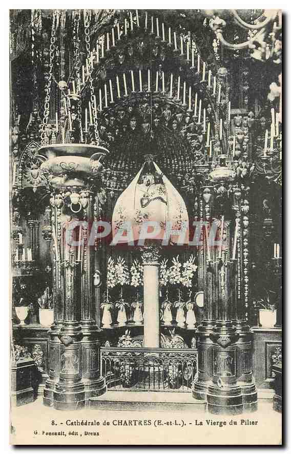 CPA Cathedrale de Chartres E et L La Vierge du Pilier 