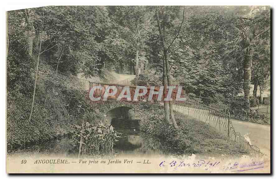 CPA Angouleme vue prise au Jardin Vert 