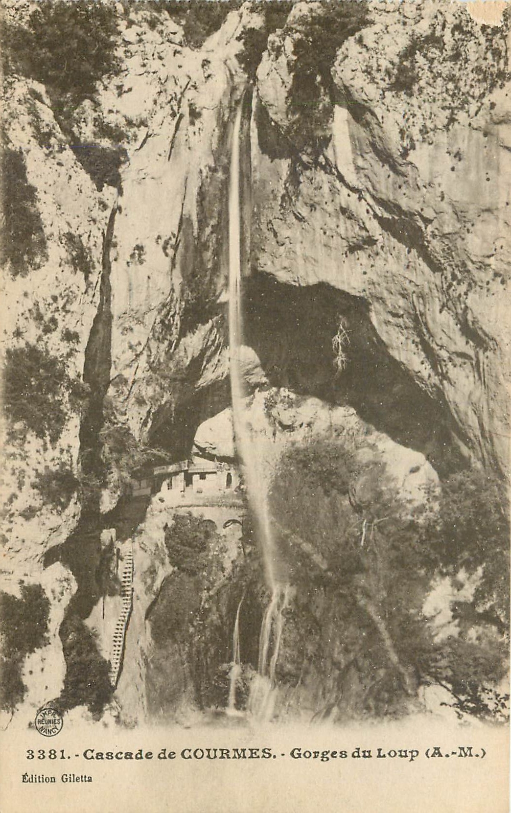 CPA Cascade de Courmes gorges du Loup A M 