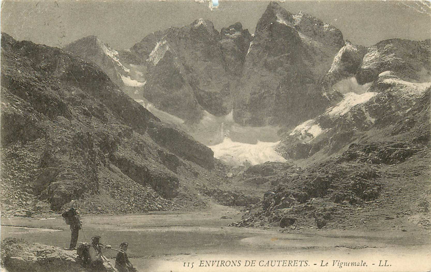 CPA Environs de Cauterets le Vignemale 