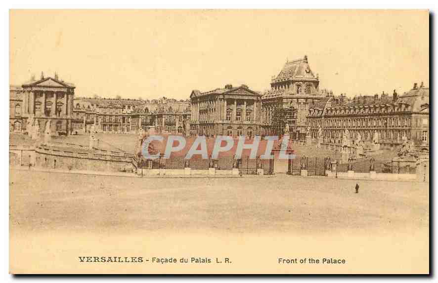 CPA Versailles facade du Palais 