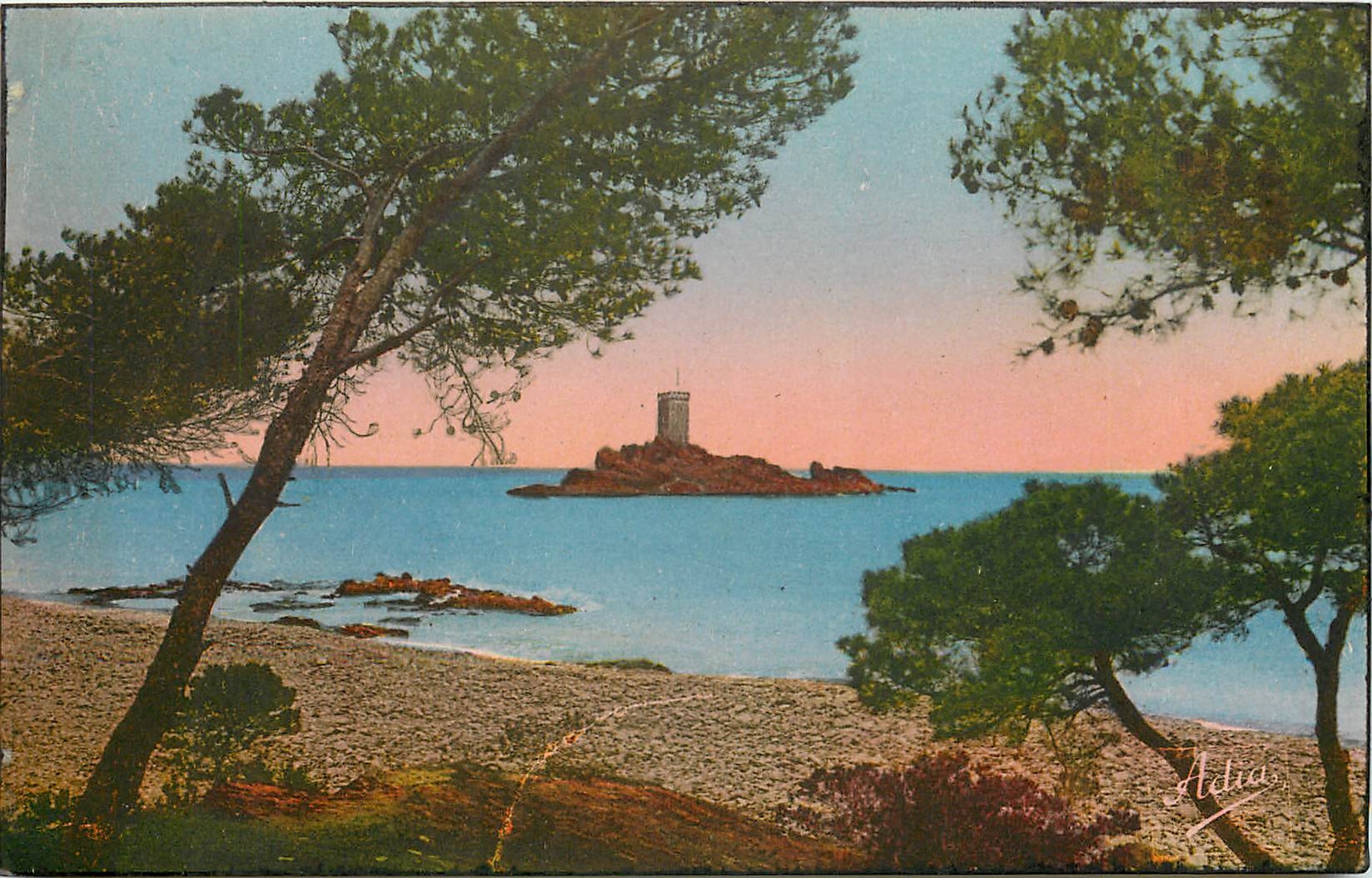 CPA Environs de Boulouris sur mer l'ile d'Or au Drammont 