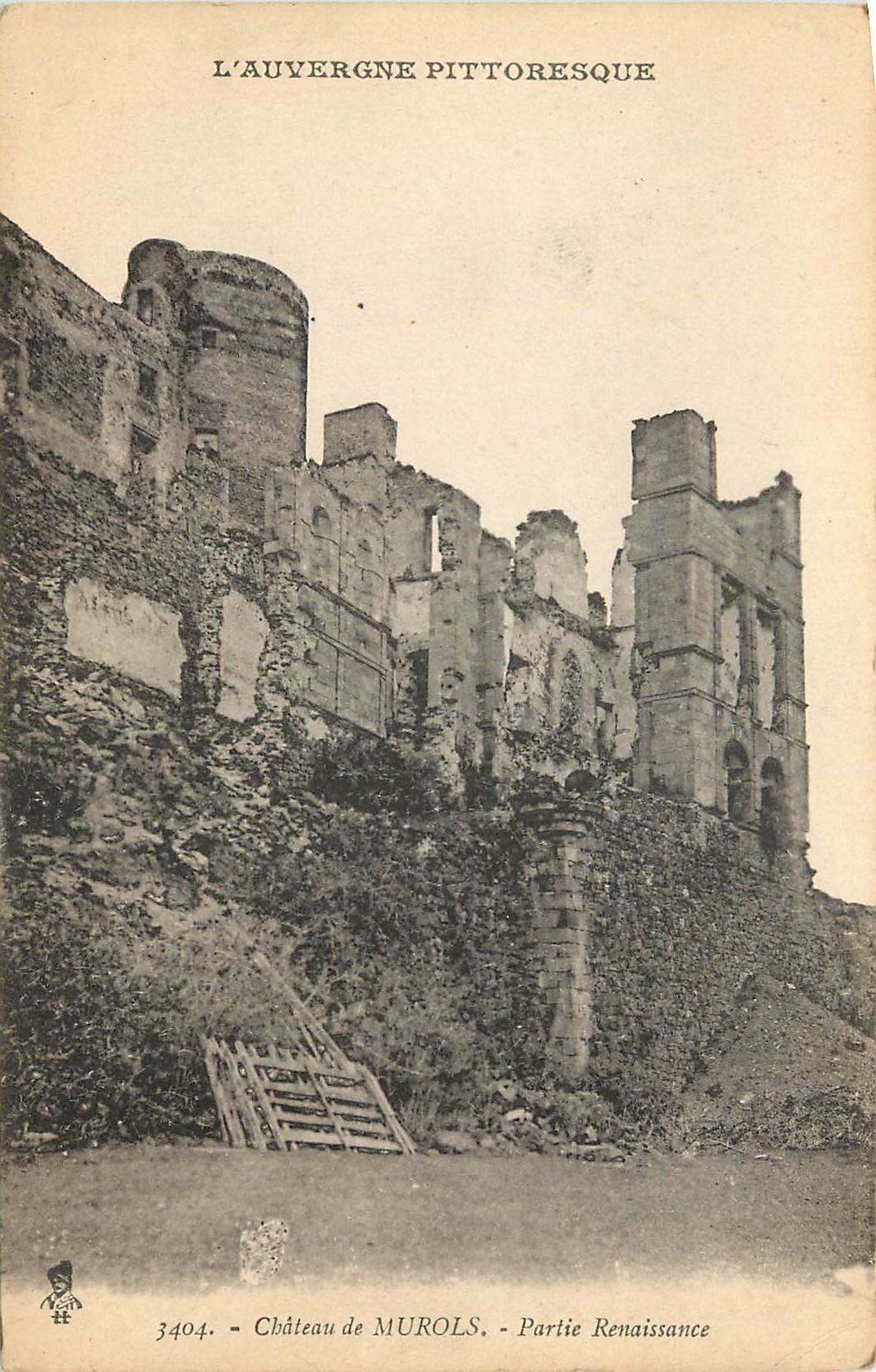 CPA L'Auvergne pittoresque Chateau de Murols Partie Renaissance 