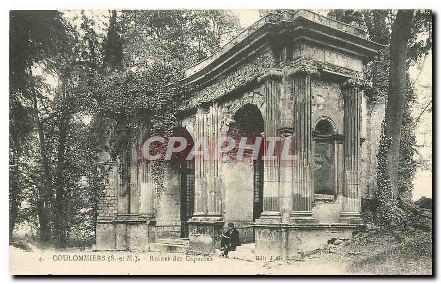 CPA Coulommiers S et M Ruines des Capucins 