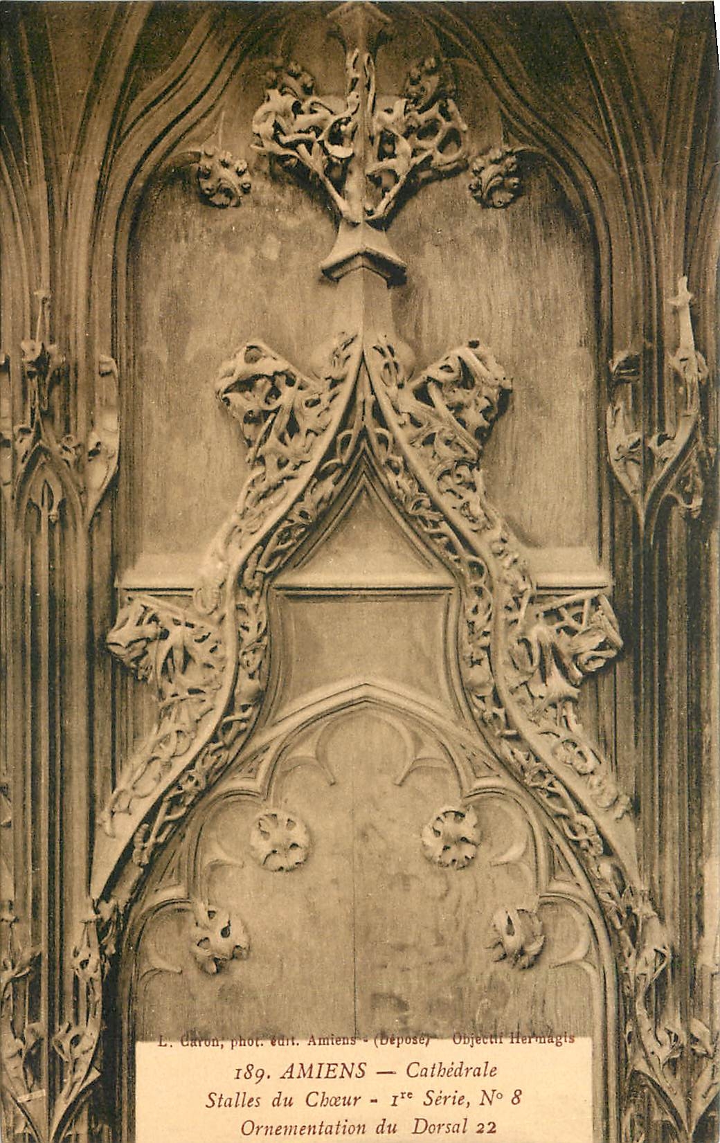 CPA Amiens Cathedrale Stalles du Choeur 1er serie N 8e Irnementation du Dorsal 22 
