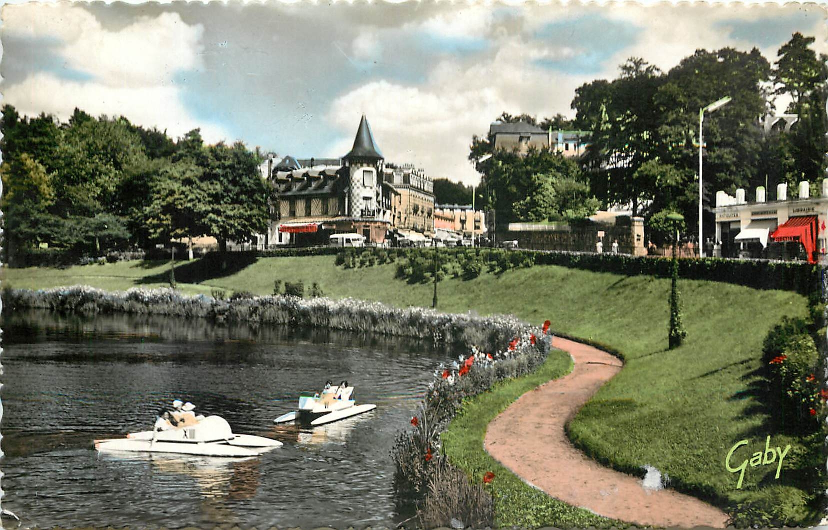 CPA Bagnoles de l'Orne Orne Hotel la Potiniere et le Lac 