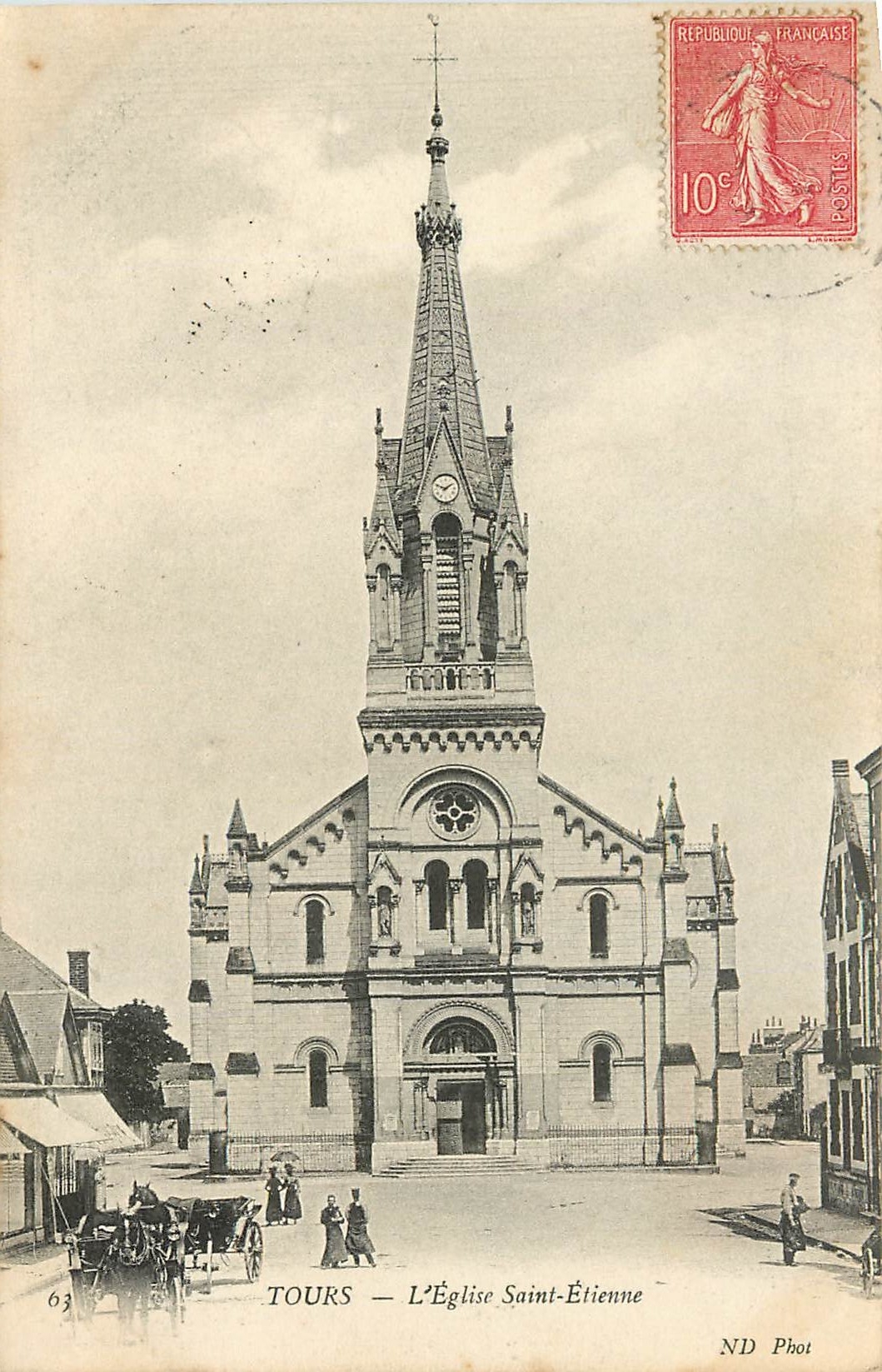 CPA Tours l'Eglise Saint Etienne 