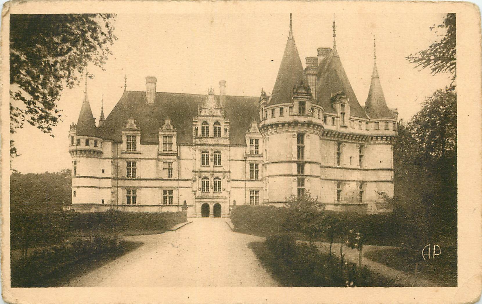 CPA Azay le Rideau I et L le Chateau National Mon hist XVI S Facade Nord l'entree 