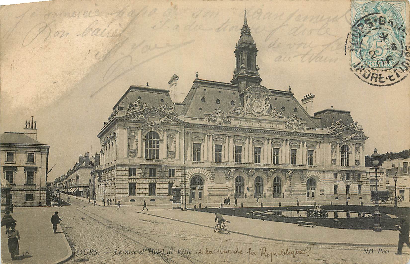 CPA Tours le nouvel hotel de Ville 