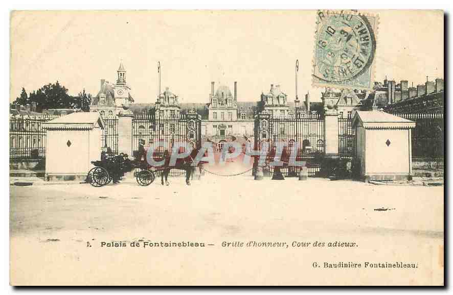 Schloss Fontainebleau — Ehrentor, Abschiedshof. — G. Baudinière Fontainebleau