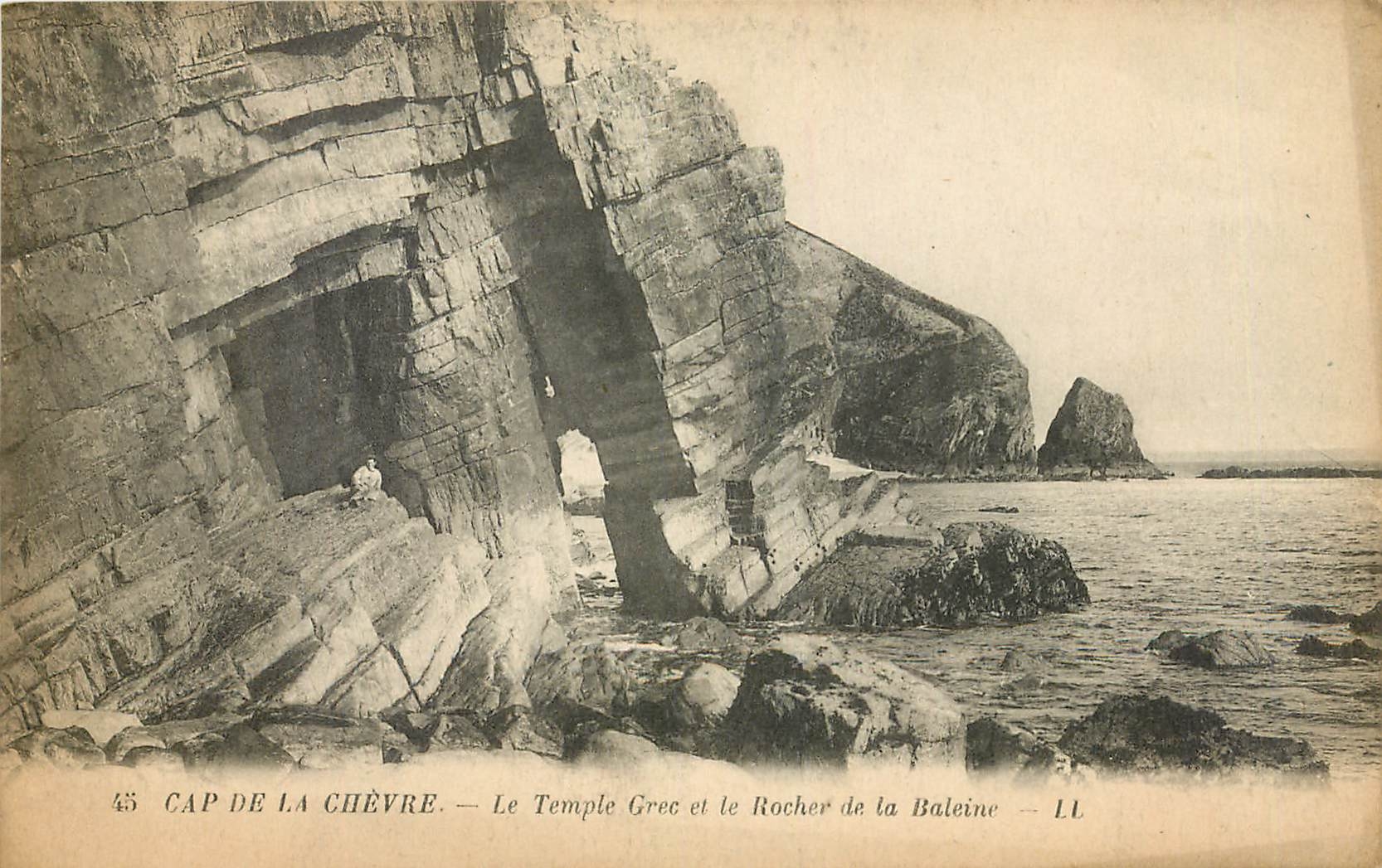 CPA Cap de la Chevre le Temple Grec et le Rocher de la Baleine 
