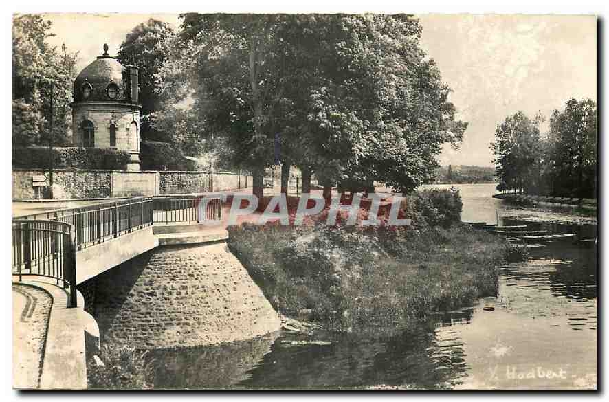 CPA Melun S et M Embouchure de l'Almont sur la Seine le nouveau pont et la promenade 