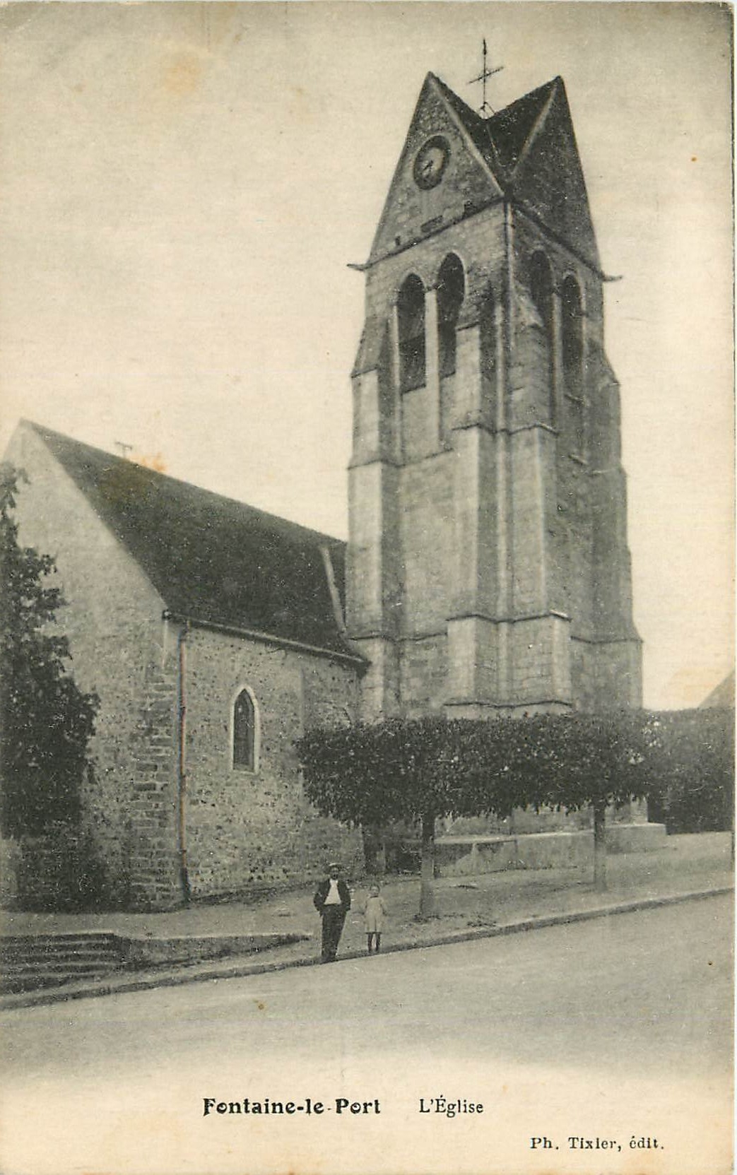 CPA Fontaine le Port l'Eglise 
